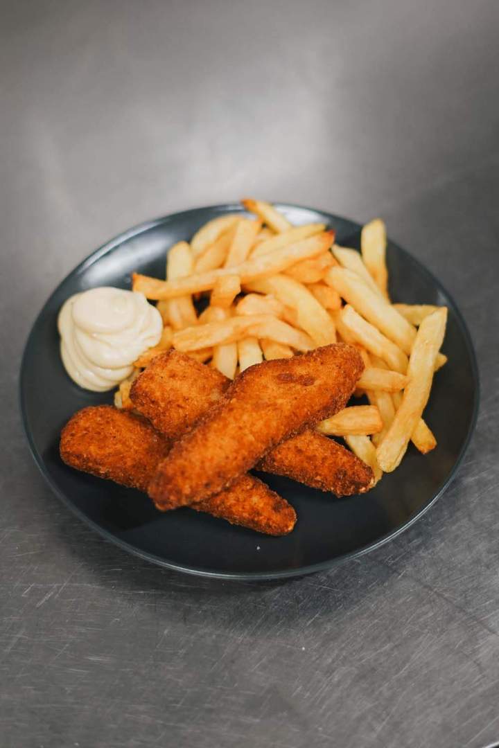 Nuggets et frites Les Ancizes-Comps