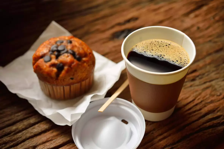 Pause douceur avec des boissons chaudes.